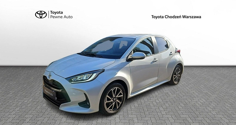 Toyota Yaris cena 74900 przebieg: 56832, rok produkcji 2021 z Barwice małe 352